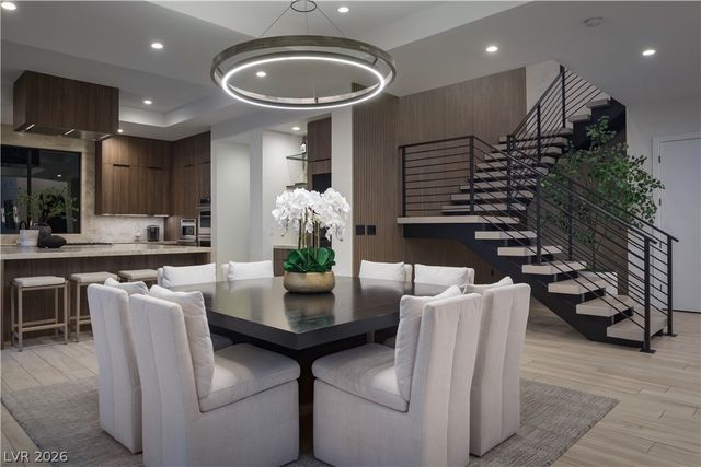 27 Cranberry Cove Court, Las Vegas, NV 89135