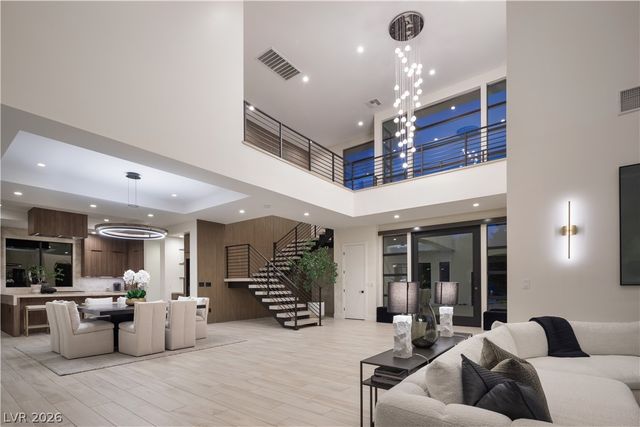27 Cranberry Cove Court, Las Vegas, NV 89135
