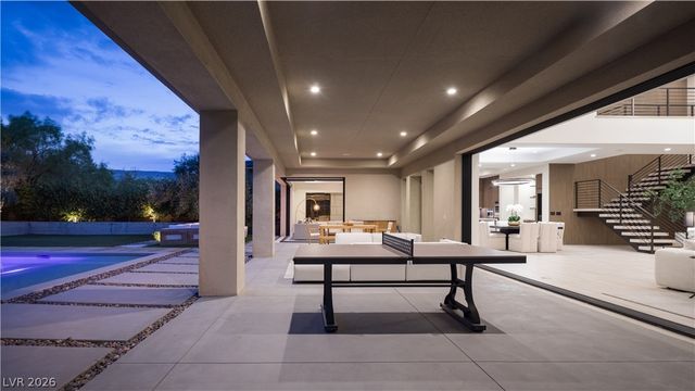 27 Cranberry Cove Court, Las Vegas, NV 89135
