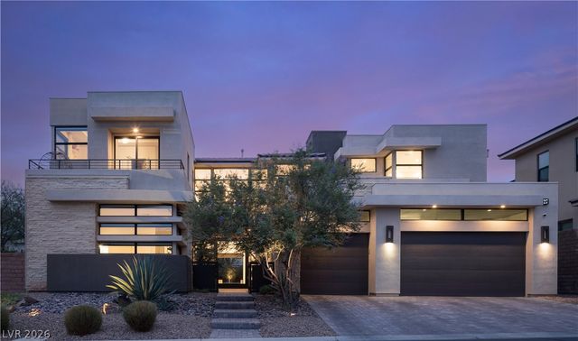 27 Cranberry Cove Court, Las Vegas, NV 89135