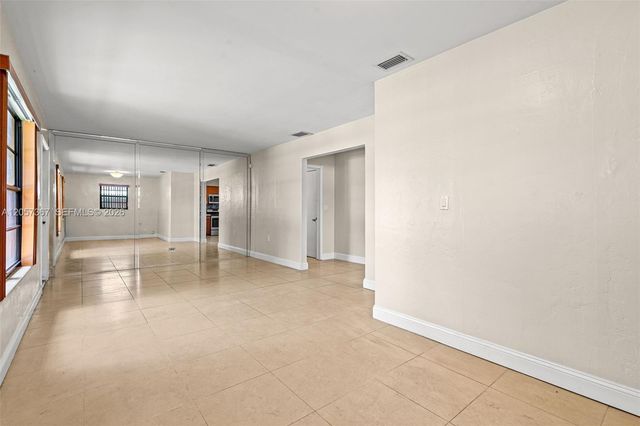 3220 E 8th Ave, Hialeah, FL 33013