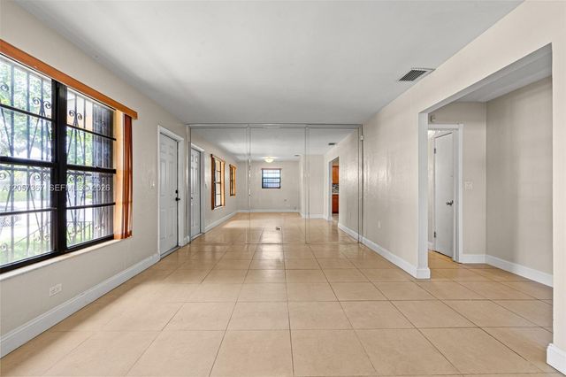 3220 E 8th Ave, Hialeah, FL 33013