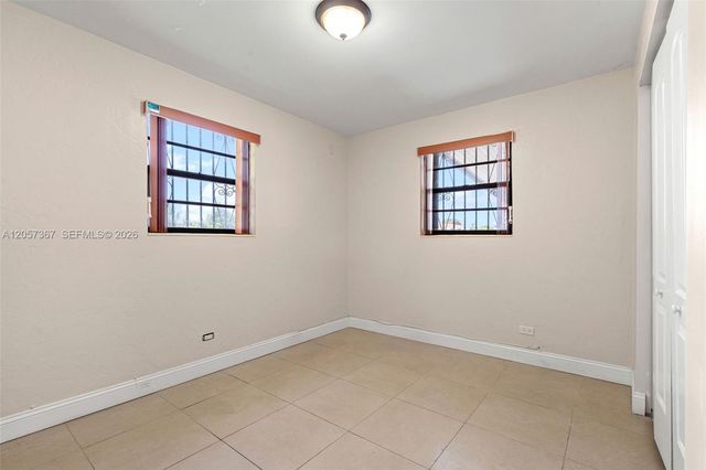 3220 E 8th Ave, Hialeah, FL 33013