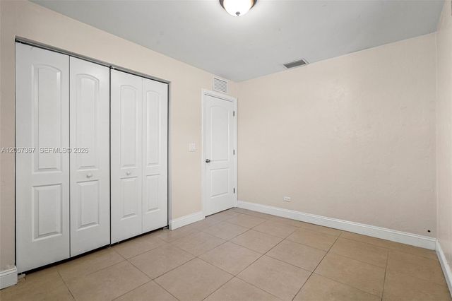 3220 E 8th Ave, Hialeah, FL 33013