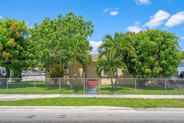 3220 E 8th Ave, Hialeah, FL 33013