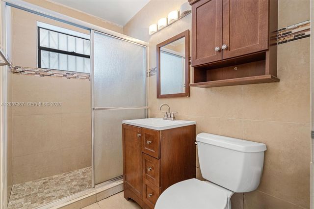 3220 E 8th Ave, Hialeah, FL 33013