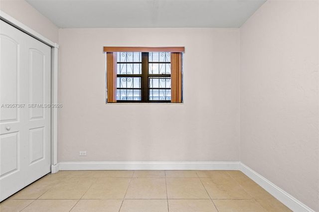 3220 E 8th Ave, Hialeah, FL 33013