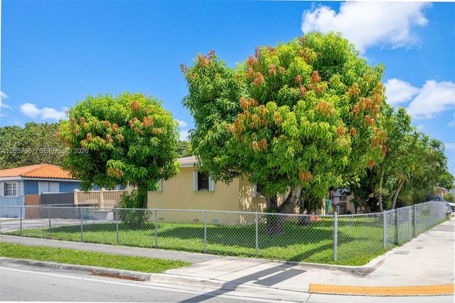 3220 E 8th Ave, Hialeah, FL 33013