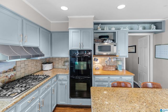 2697 ALTADENA ROAD, Vestavia Hills, AL 35243