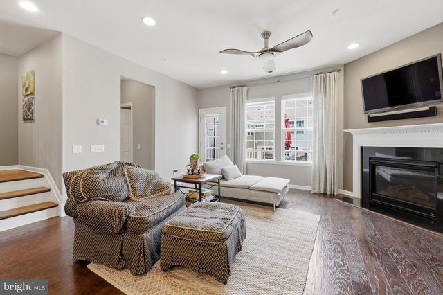 903 SHEP DR, Highland Park, NJ 08904