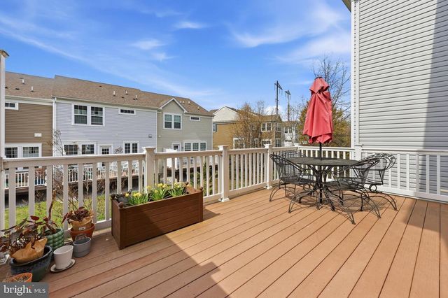 903 SHEP DR, Highland Park, NJ 08904