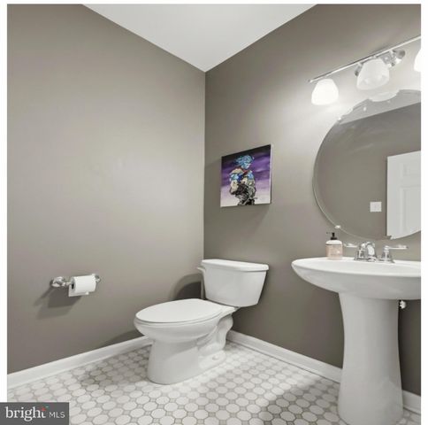 903 SHEP DR, Highland Park, NJ 08904