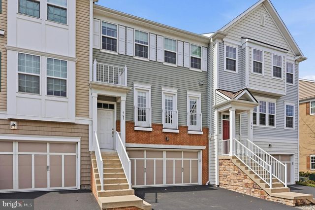 903 SHEP DR, Highland Park, NJ 08904