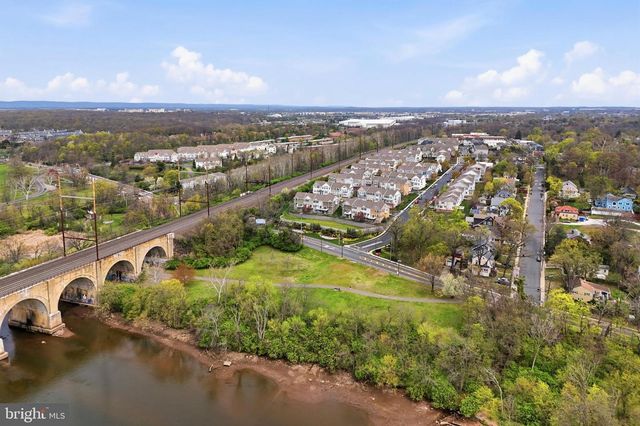 903 SHEP DR, Highland Park, NJ 08904