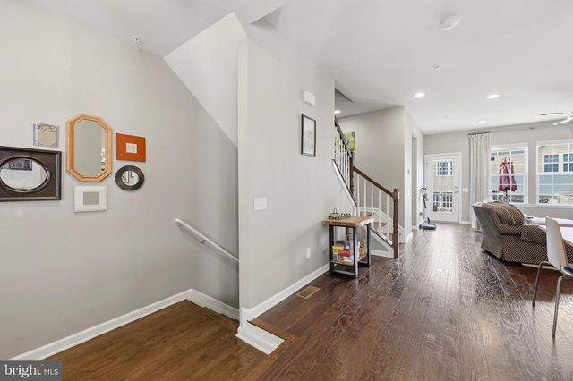 903 SHEP DR, Highland Park, NJ 08904