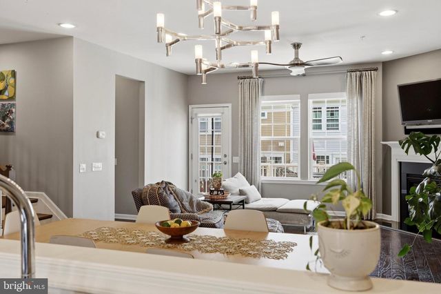 903 SHEP DR, Highland Park, NJ 08904