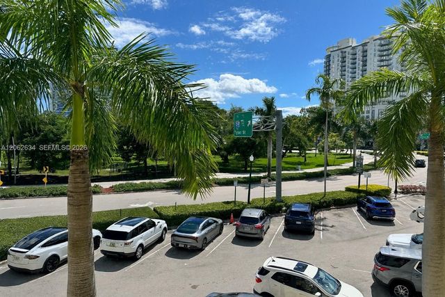 1830 Radius Drive 308, Hollywood, FL 33020