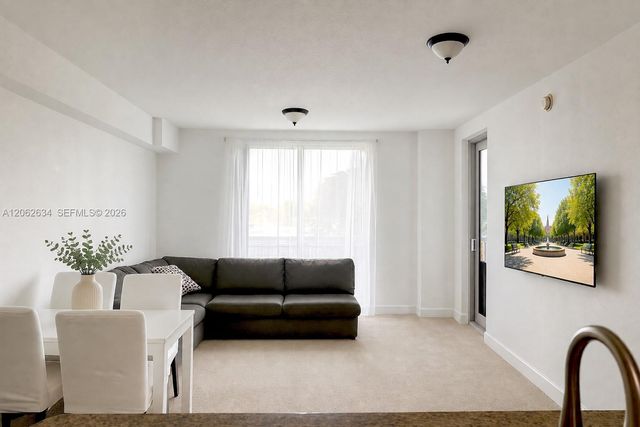 1830 Radius Drive 308, Hollywood, FL 33020