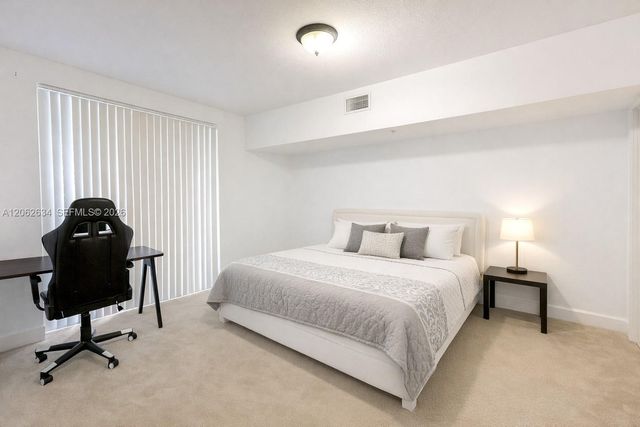 1830 Radius Drive 308, Hollywood, FL 33020