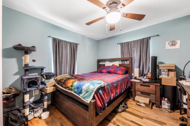 7010 Carter Avenue, Hitchcock, TX 77563