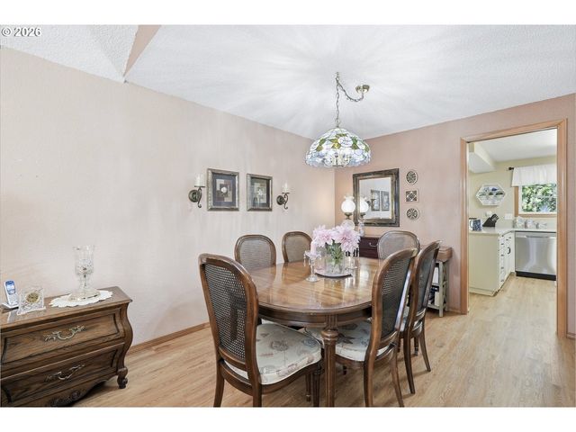 1278 Se 24TH Ave, Hillsboro, OR 97123