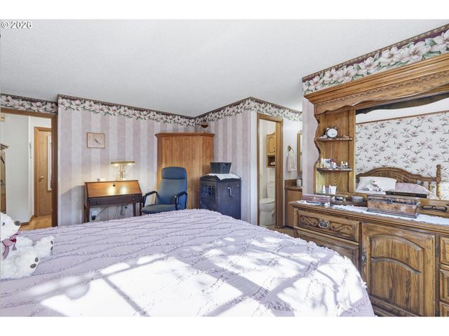 1278 Se 24TH Ave, Hillsboro, OR 97123