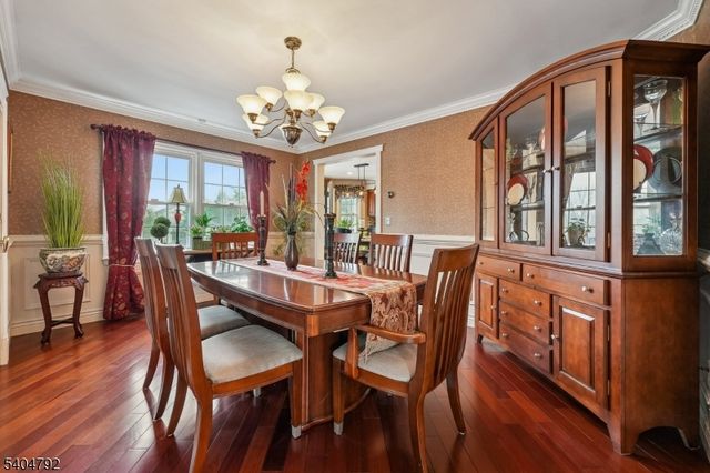 13 Crestmont Dr, Hillsborough Twp., NJ 08844