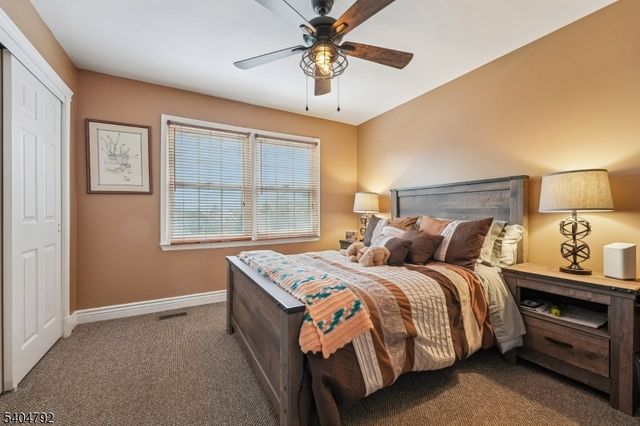 13 Crestmont Dr, Hillsborough Twp., NJ 08844