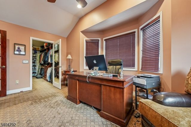 13 Crestmont Dr, Hillsborough Twp., NJ 08844