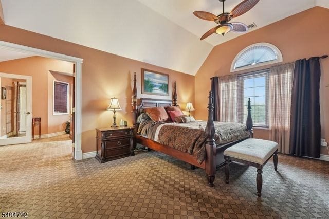 13 Crestmont Dr, Hillsborough Twp., NJ 08844