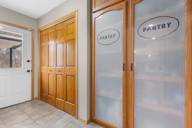 2443 RAVINE COURT, Green Bay, WI 54313