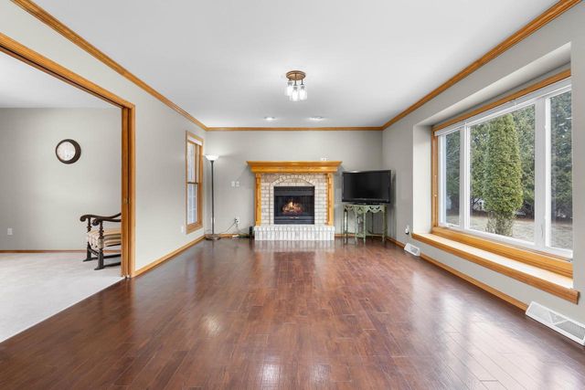 2443 RAVINE COURT, Green Bay, WI 54313