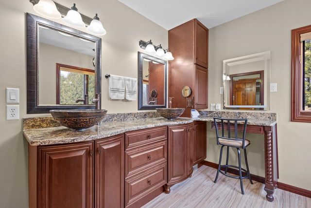 2443 RAVINE COURT, Green Bay, WI 54313