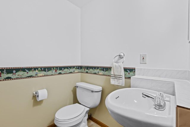 2443 RAVINE COURT, Green Bay, WI 54313