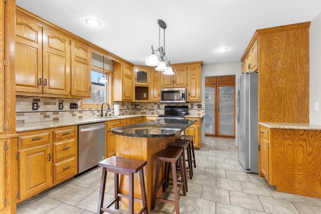 2443 RAVINE COURT, Green Bay, WI 54313