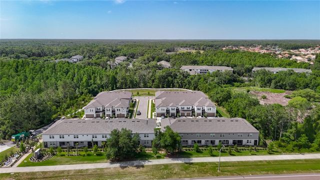 10801 FORT WHITE COURT, Tampa, FL 33647
