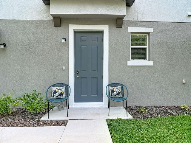 10801 FORT WHITE COURT, Tampa, FL 33647
