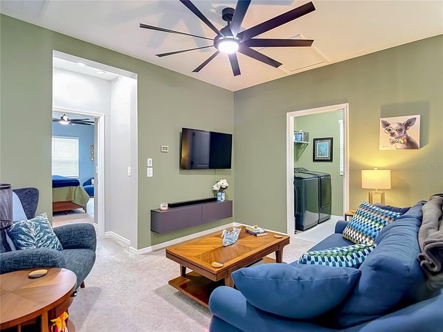 10801 FORT WHITE COURT, Tampa, FL 33647