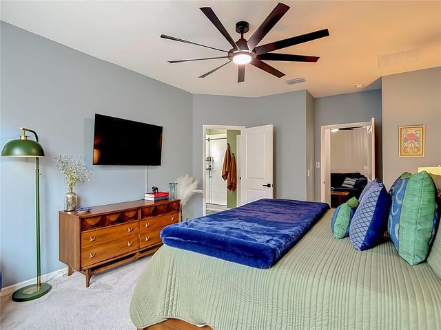 10801 FORT WHITE COURT, Tampa, FL 33647