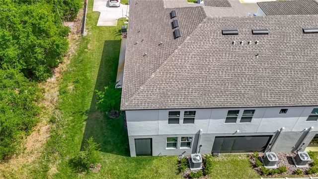 10801 FORT WHITE COURT, Tampa, FL 33647