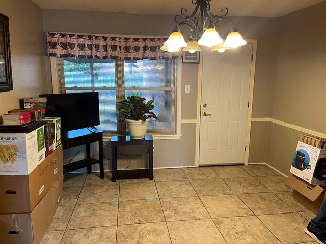 1009 Sequoyah Ln, Longview, TX 75605