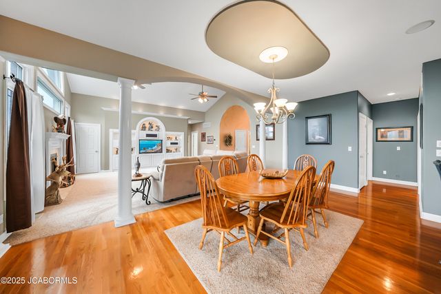 5825 BRADFORD COURT, Jefferson City, MO 65101