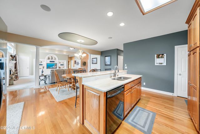 5825 BRADFORD COURT, Jefferson City, MO 65101