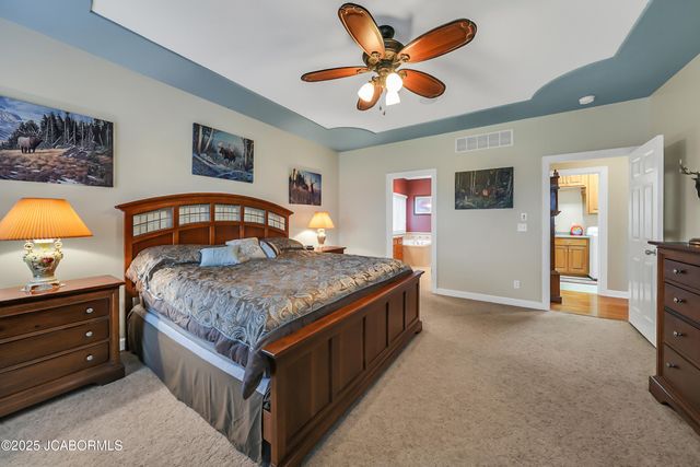 5825 BRADFORD COURT, Jefferson City, MO 65101