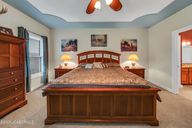 5825 BRADFORD COURT, Jefferson City, MO 65101