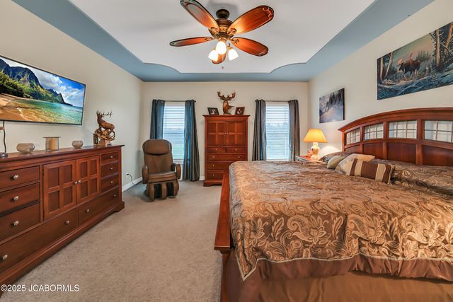 5825 BRADFORD COURT, Jefferson City, MO 65101