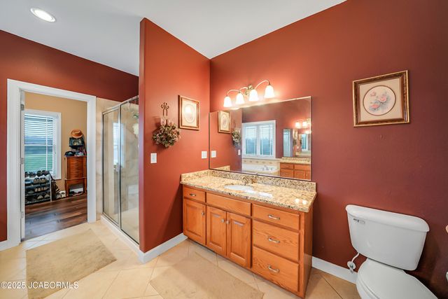 5825 BRADFORD COURT, Jefferson City, MO 65101