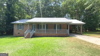 387 N Richardson Street, Hartwell, GA 30643