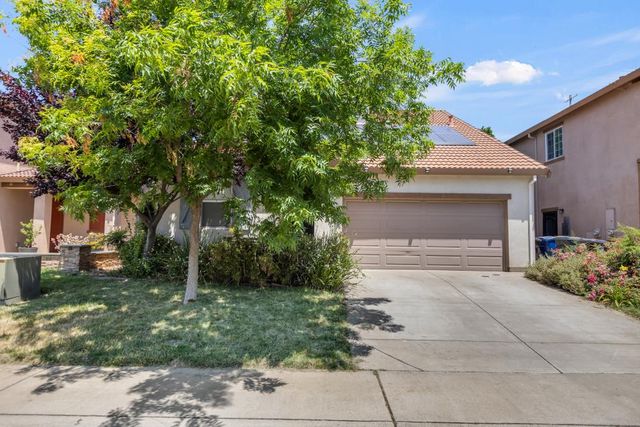4012 Branigan Lake Way, Rancho Cordova, CA 95742