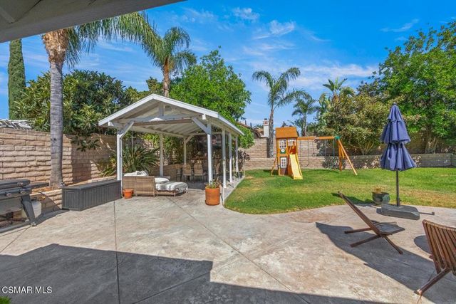 2690 Deerwood Avenue, Simi Valley, CA 93065